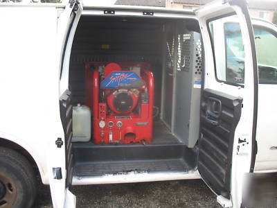 2000 chevrolet express + hydromaster 4.0 carpet cleaner