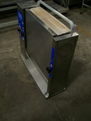 Prince castle vertical conveyor toaster 297-T40Â 