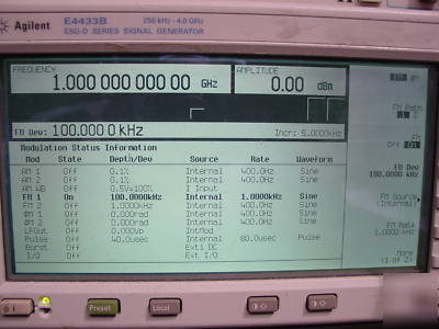 Hp 8901A modulation analyzer to 1.3GHZ very nice
