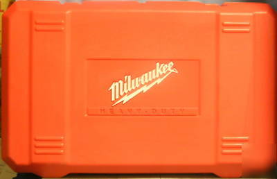 Milwaukee V18 0920 4 - piece combo kit hammer drill 