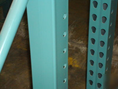 Mint condition pallet rack closed back and braces