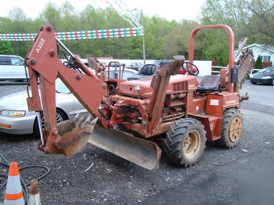Ditch witch 3500 ride-on 4X4 trencher + backhoe + blade