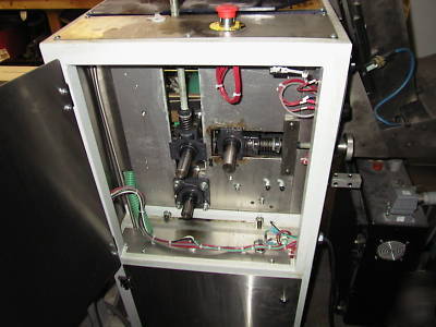 Fma uv coater 2006 model rcs 14 uvc only 431 hours