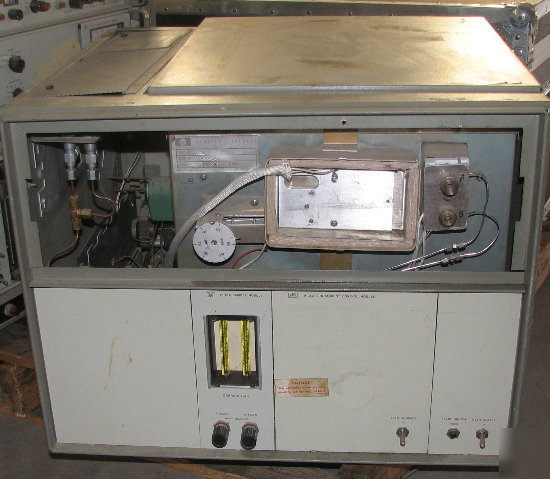 Hp 7622A & 7620A research chromatograph