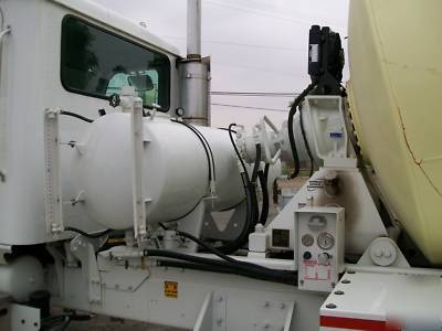 2007 international paystar 5500 kimble K2100 mixer