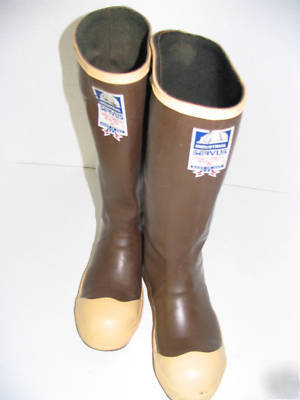 Industrial servus neoprene steel toe boots sz 8 