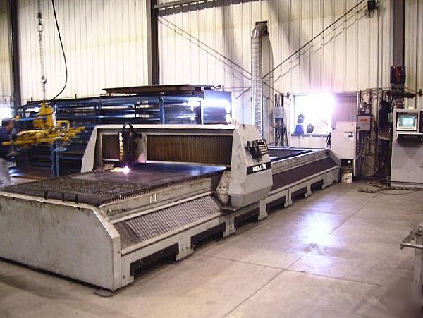 6 ' x 20 ' y komatsu KCR12620 cnc plasma cutter