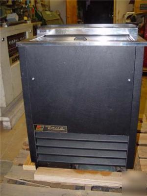 True t-24-gc glass and plate chiller/froster