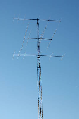 60 foot rohn ssv with antennas and rotating mast