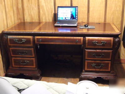 Executive desk, credenza and file cabinet 3 pieces