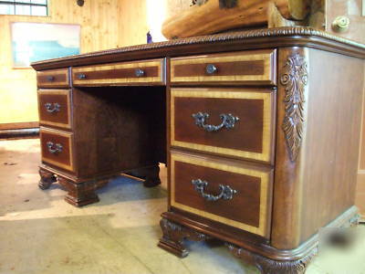 Executive desk, credenza and file cabinet 3 pieces