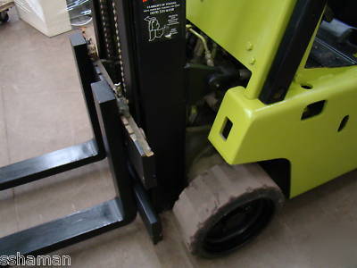 Clark C500-25 two stage 2500LB lp forklift lift truck