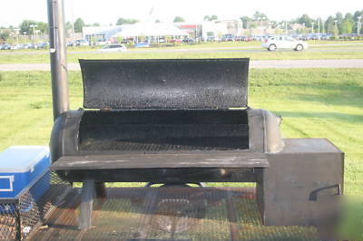 Smoker on a trailer