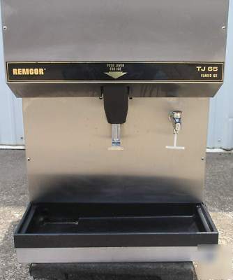 Used remcor flaked ice & water dispenser 65LBS. TJ65S