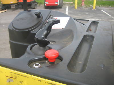 Hyster forklift 2000 deepreach truck ,3000# 251