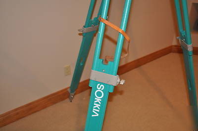 Sokkia wide-frame total station tripod 7512-50