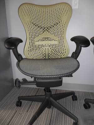 Herman miller mirra chair citron adjustable