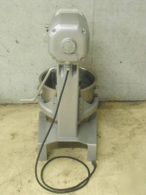 Hobart 20 quart qt dough mixer A200T bowl, & paddle