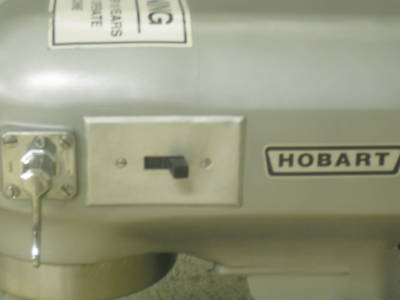 Hobart 20 quart qt dough mixer A200T bowl, & paddle