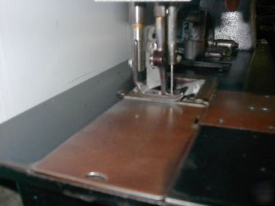 Singer walking foot w/edgecut industrial sewing machine