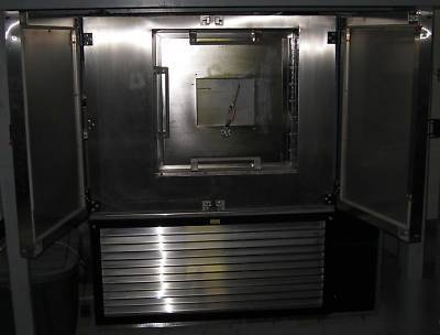 Blue m m# hsr-09B laboratory environmental test chamber