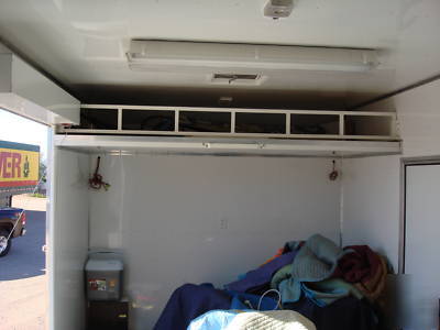 2006 progressive 26 ft enclosed toyhauler trailer gd