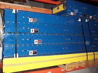 Versa brand lineshaft driven live roller conveyor 