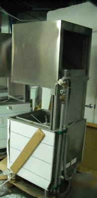 Fagor fi-120W commercial dishwasher - door style- used