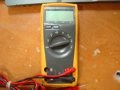 Fluke 77III multimeter with leads