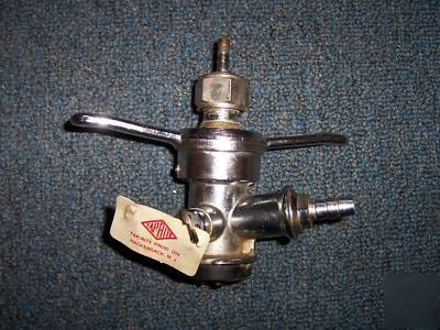 Taprite d sys CO2 beer keg coupler w/ wing handle brass