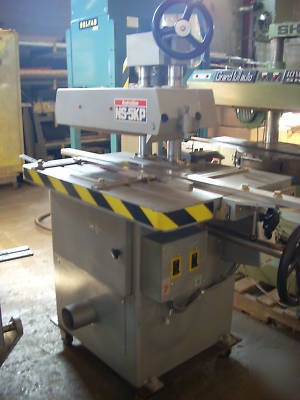 Hendricksaw mini grooving/moulding machine 