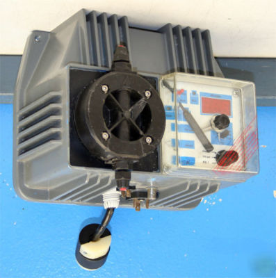 Etatron hdph/p chemical metering pump w/ ph controller