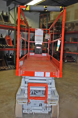 Skyjack sjiii 3220 20' electric scissor lift