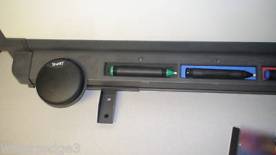 Smart board w/ carrying case in excellent condition 