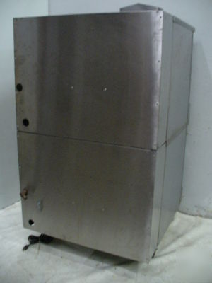 Used southbend full double stack gas convection oven
