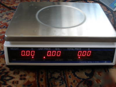 Globe digital scale GS30 commercial use 