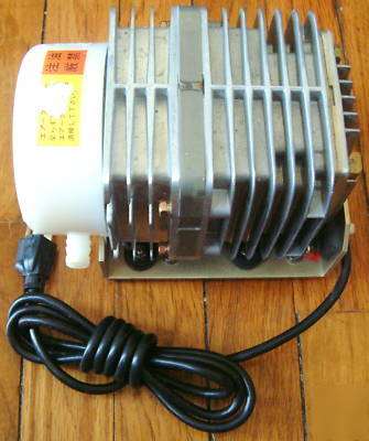 Medo VP0625 series 100V linear compressor vacuum pump