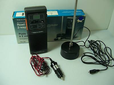Realistic emergency 2 way cb radio trc-409
