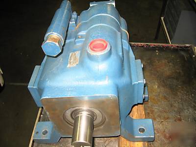 Vickers eaton hydraulic piston pump PVB45FLSF20C11