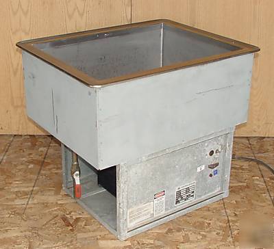 Atlas metal wcmd-2 remote refrigerated drop-in cabinet
