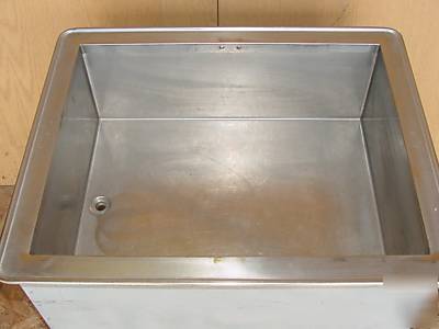 Atlas metal wcmd-2 remote refrigerated drop-in cabinet