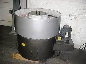 Torex model TYG3614F vibratory tumbler/finisher