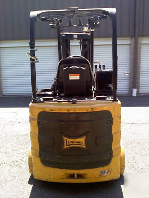 Bendi B35 articulating 3,500 lb 48 volt fork lift