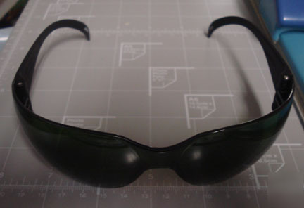 Cs-931 welding glasses 3.0 shade stylish wide temples
