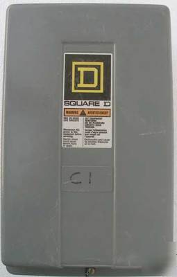Square d 8903-LXG1200 12P 30A lighting contactorâ€“ used