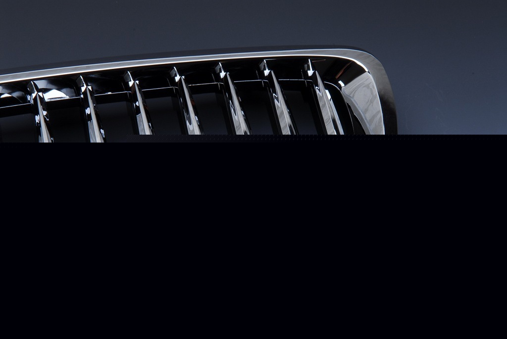 Bmw E92 E93 328I 335I chrome / black front grille uss