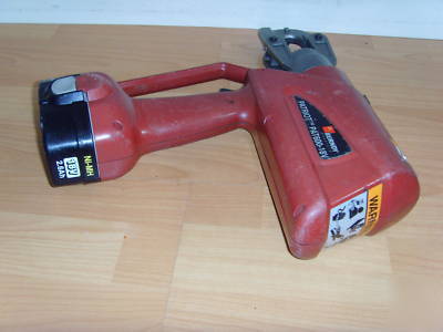 Burndy battery hydraulic crimper, 6 ton, PAT600-18V 