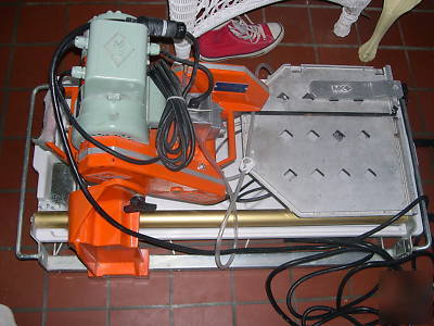 Mk pl-101 PRO24 tile saw euc w accessories ee 