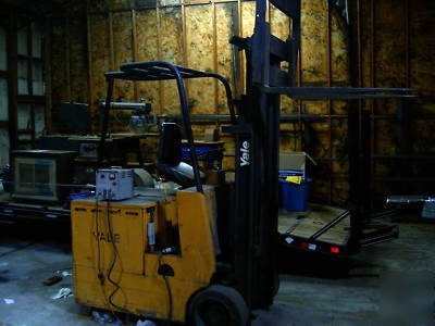 Yale 5000LB electric forklift.