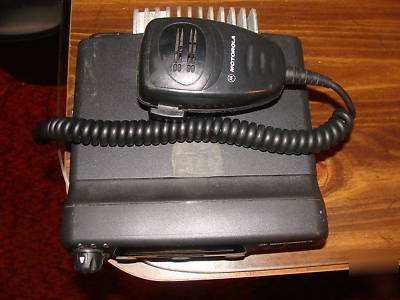 Motorola CDM1250 uhf mobile used